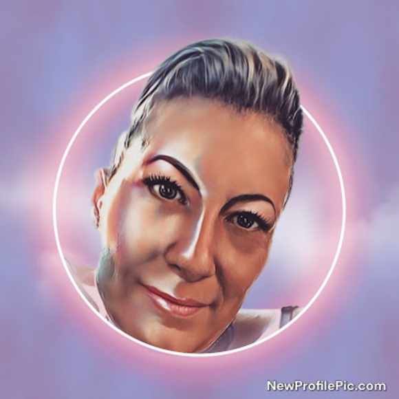 Meet your Posher, Connie - Picture 1 of 1